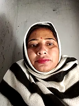 Punam sing online show from January 10, 1:10 am