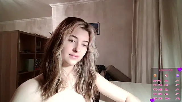 Dia DeAmas online show from March 3, 3:18 pm