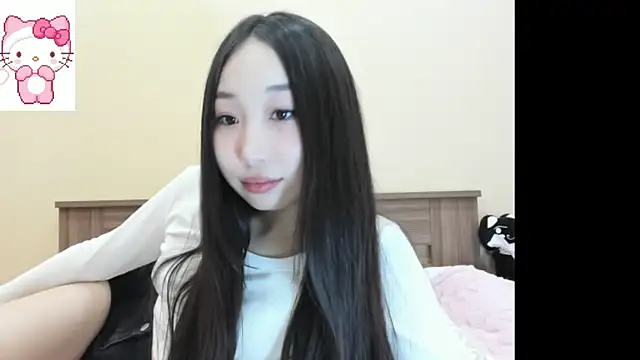 Amane Yuki online show from February 13, 5:25 pm