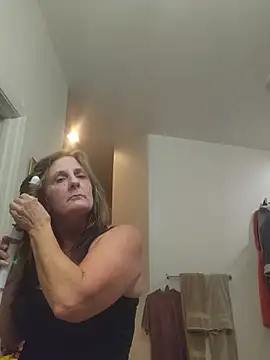 HotAzMilf online show from February 3, 7:29 pm