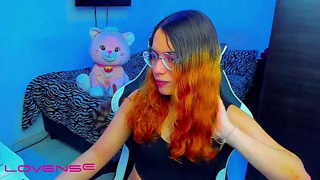 lillykittyyy online show from April 20, 3:09 am