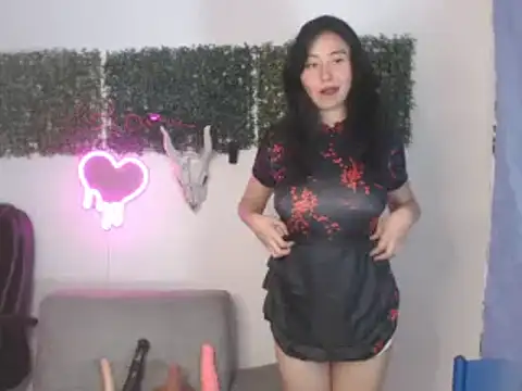 LolaOpalX online show from March 3, 12:05 am