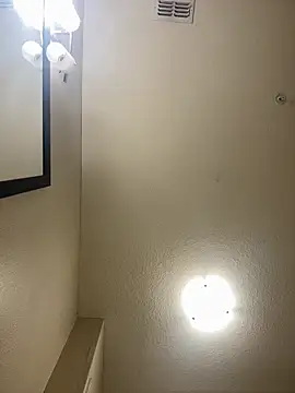 Angeliccreamyrican online show from April 5, 6:45 am