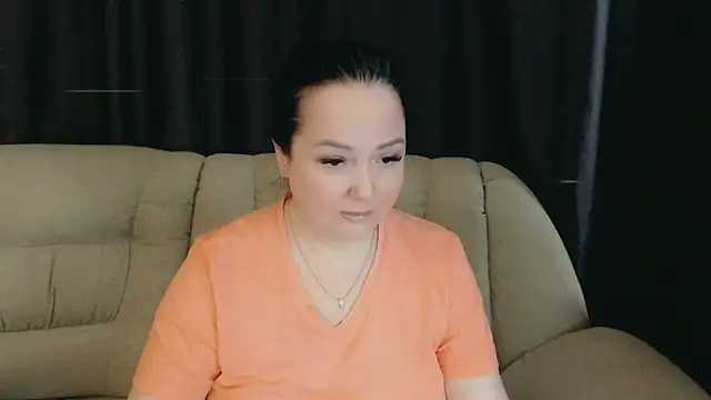 infinity loveliness online show from February 6, 8:50 am