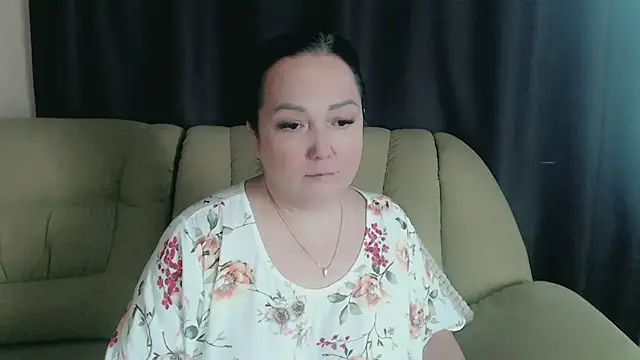 infinity loveliness online show from October 9, 7:45 am