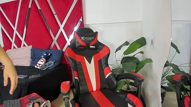 aishaxht online show from March 23, 9:21 pm