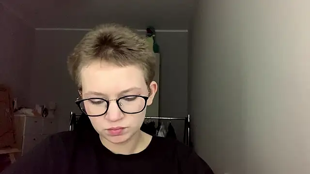 makeyousense online show from January 14, 9:09 pm