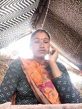 lodhi8080 online show from April 7, 8:16 am