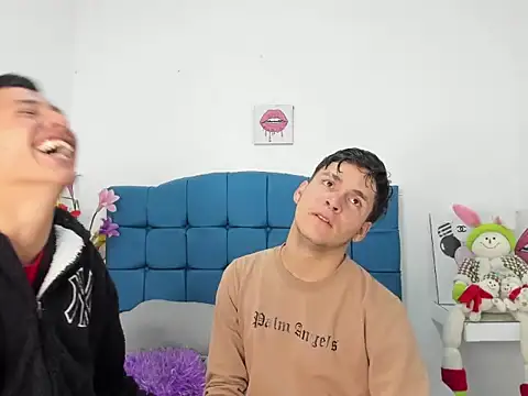 CoupleFire  online show from January 9, 9:52 pm