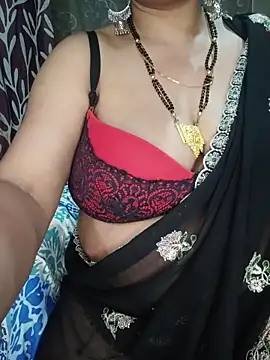 Hot-BHABHI696 online show from April 18, 7:58 pm