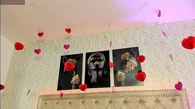 MeganRosseX online show from February 16, 5:35 pm