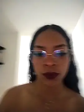 KATALINA SANTANA  online show from February 23, 11:37 pm