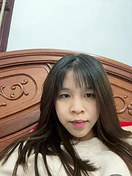 Lyli-122 online show from January 18, 10:33 am