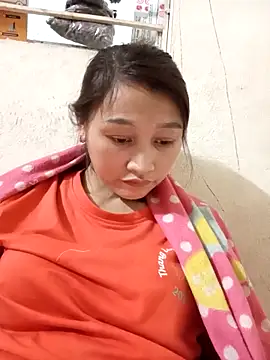 yumyum112 online show from February 25, 1:20 pm