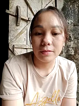 vanvan005 online show from April 16, 2:56 am