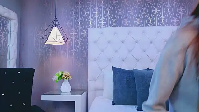 VioletFroost online show from February 11, 7:26 pm