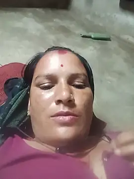 Hot hiuj online show from July 12, 8:20 pm