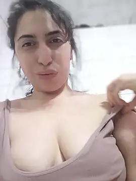 darkgodessone online show from April 20, 12:24 am