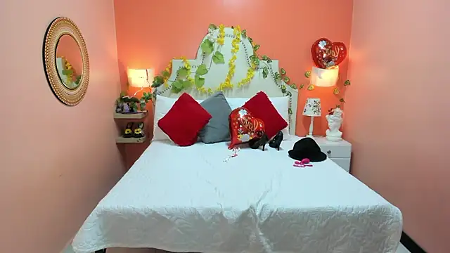 Dalila Najjar  online show from March 7, 3:30 pm