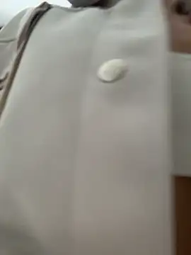 TaylorrHill online show from February 15, 6:18 pm