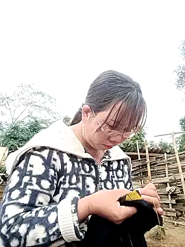 alycen online show from January 9, 2:05 am