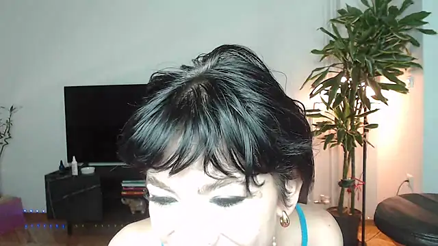 Marley Queen online show from July 5, 8:31 am