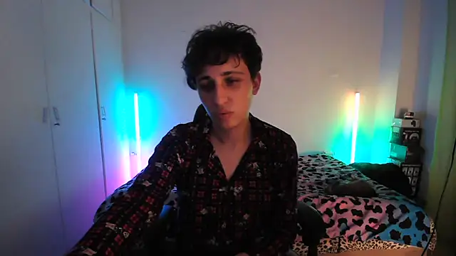 HoneyValentine online show from May 18, 7:42 pm