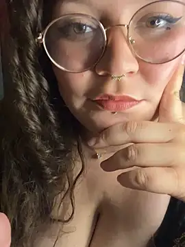 ParejaSutra69 online show from April 6, 4:46 am