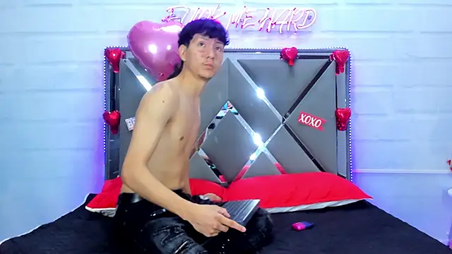 BunnyLove  online show from February 14, 12:23 am