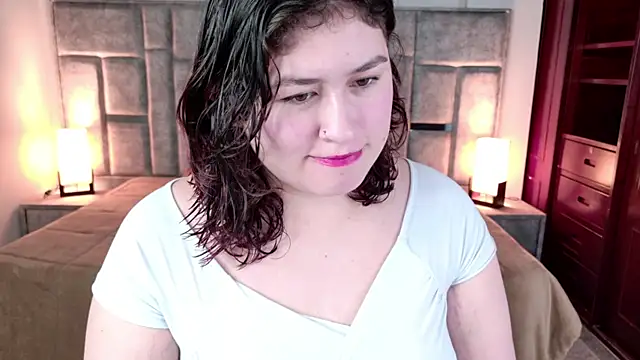 azul veraa online show from April 14, 12:27 pm