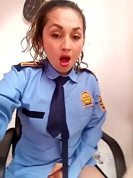 Alejandra N online show from February 19, 6:40 pm