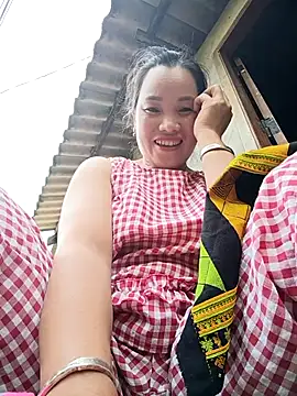 yu--yo online show from April 7, 9:00 am