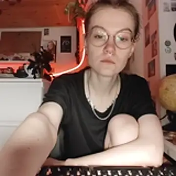 Shy Bamby online show from April 5, 5:34 pm