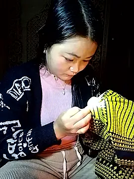 May-2k online show from January 9, 1:54 am