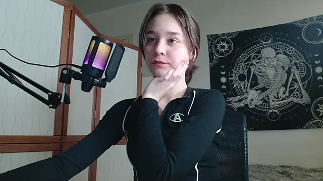 Mysterious Toy online show from February 11, 5:25 pm