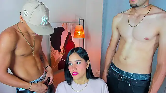 Skinnyfucked online show from January 14, 12:37 am