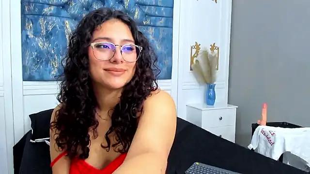 Nicollwest online show from January 10, 11:59 am