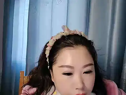 Yangyang-YY online show from January 14, 3:22 am