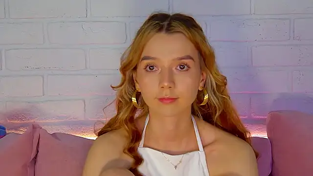 VanessaVienne online show from February 21, 4:40 pm