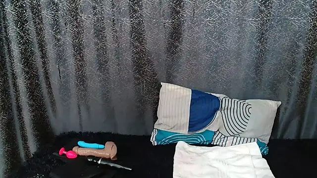 Amanda April online show from March 20, 7:41 pm