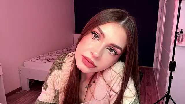 MachelleSpader online show from April 8, 9:55 am