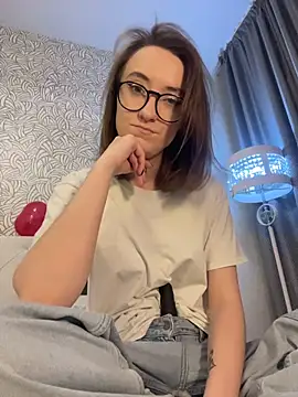 Persephone Kore online show from February 14, 5:26 pm