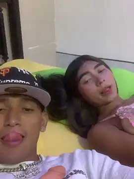 GeorgiandCoi online show from April 19, 6:10 pm