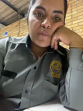 Isabel 3 online show from January 31, 11:25 pm