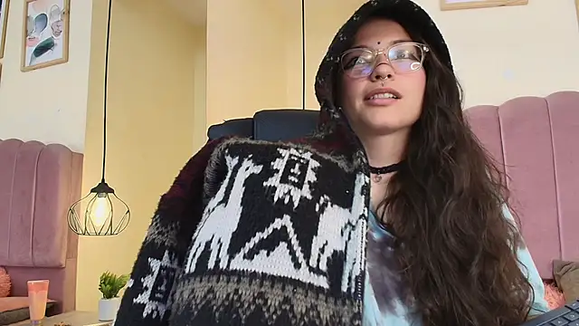 Hanabie  online show from February 21, 6:36 am