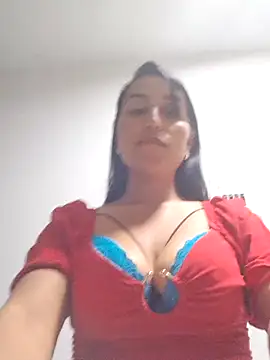 LunaRouuse  online show from February 5, 12:13 am