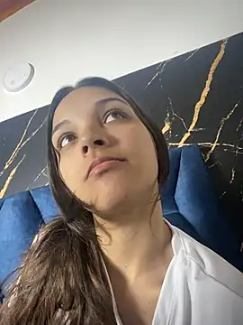 uncontrolled fire online show from April 2, 8:50 pm