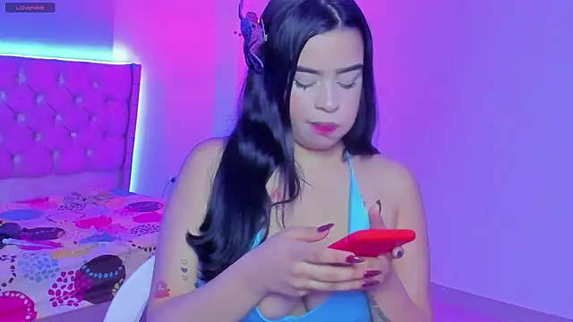 kitty violet11 online show from February 14, 5:20 am