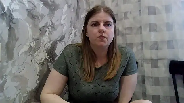 DarkRose0104 online show from April 5, 2:05 pm