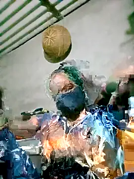 kiiuu sexe online show from February 9, 7:32 am